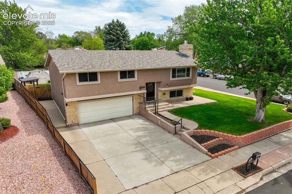 2814 Ridgeglen Place