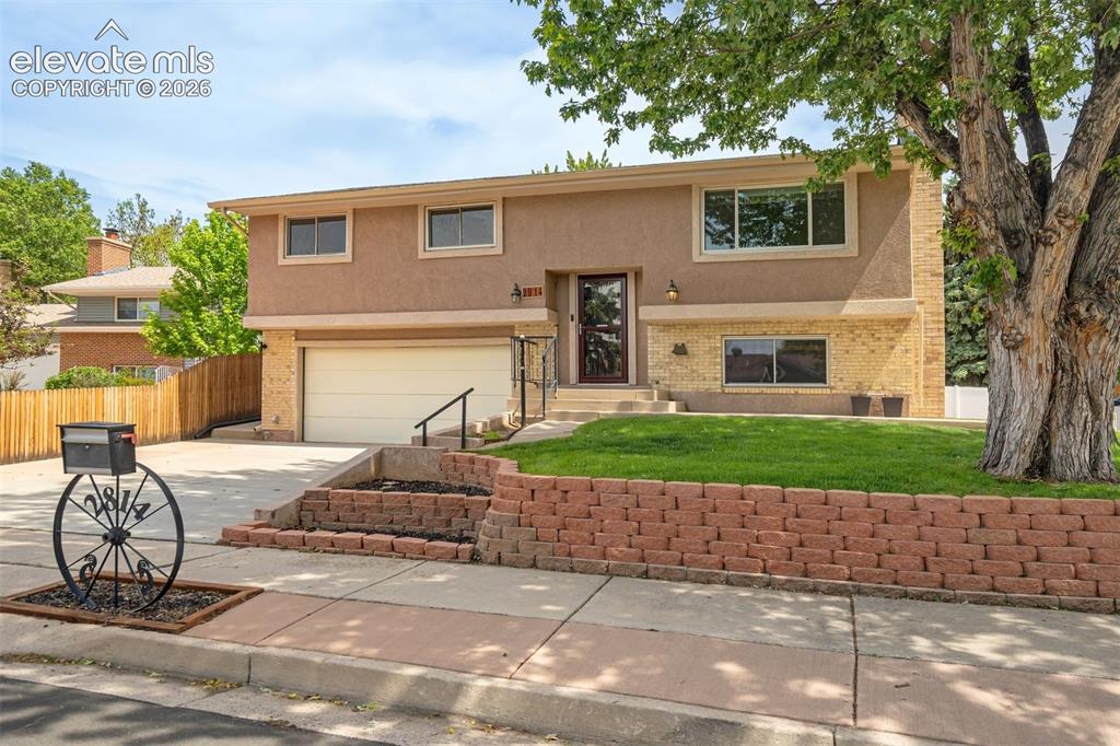 2814 Ridgeglen Place