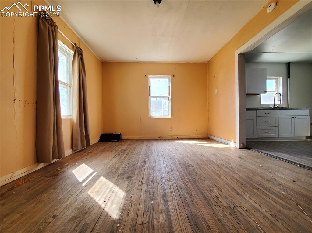 102 S 12th Street
