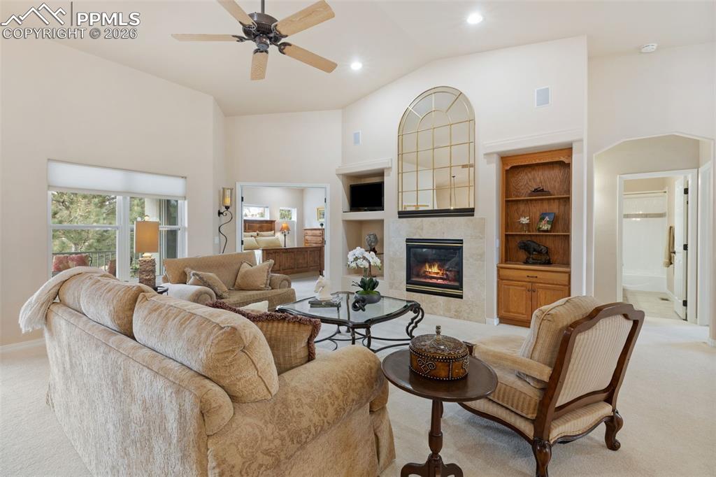 14401 Eagle Villa Grove