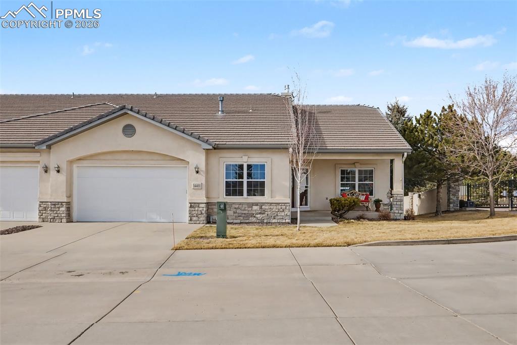 14401 Eagle Villa Grove