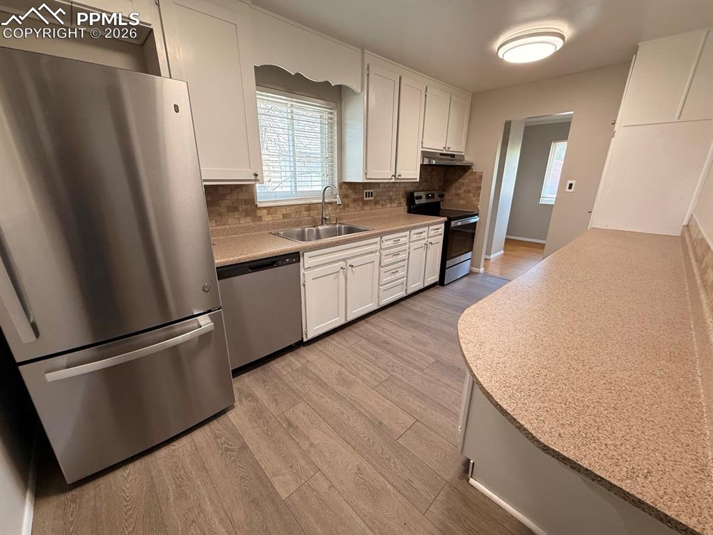 2318 E Caramillo Street