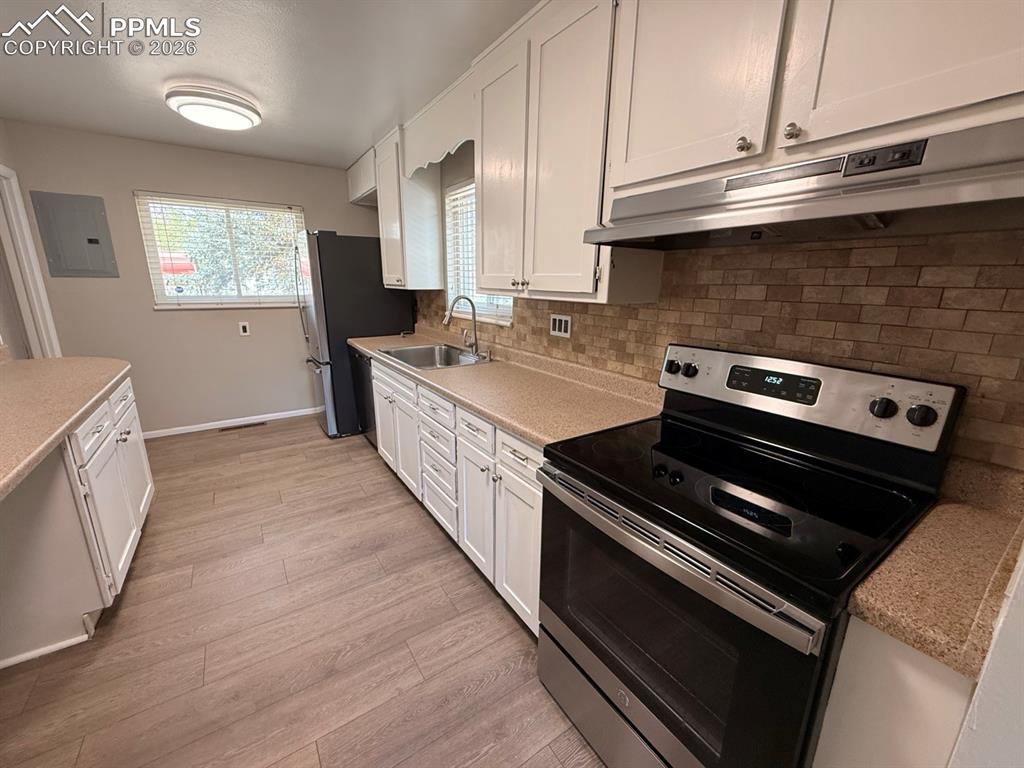 2318 E Caramillo Street