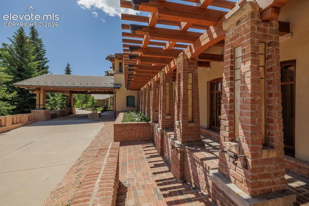 4530 Governors Point
