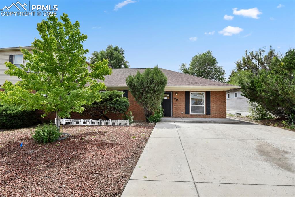 79 W Old Broadmoor Road