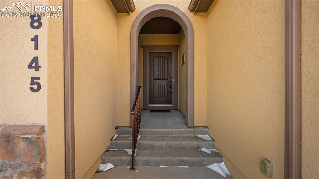 8145 Hunter Peak Trail