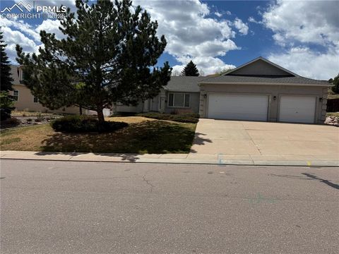 2315 Rossmere Street Colorado Springs CO 80919