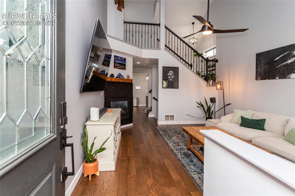 2560 Mirror Lake Court
