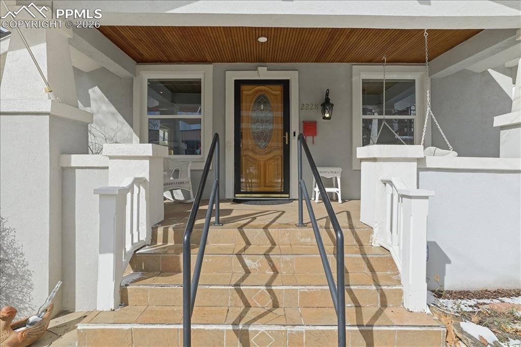 2228 N Cascade Avenue