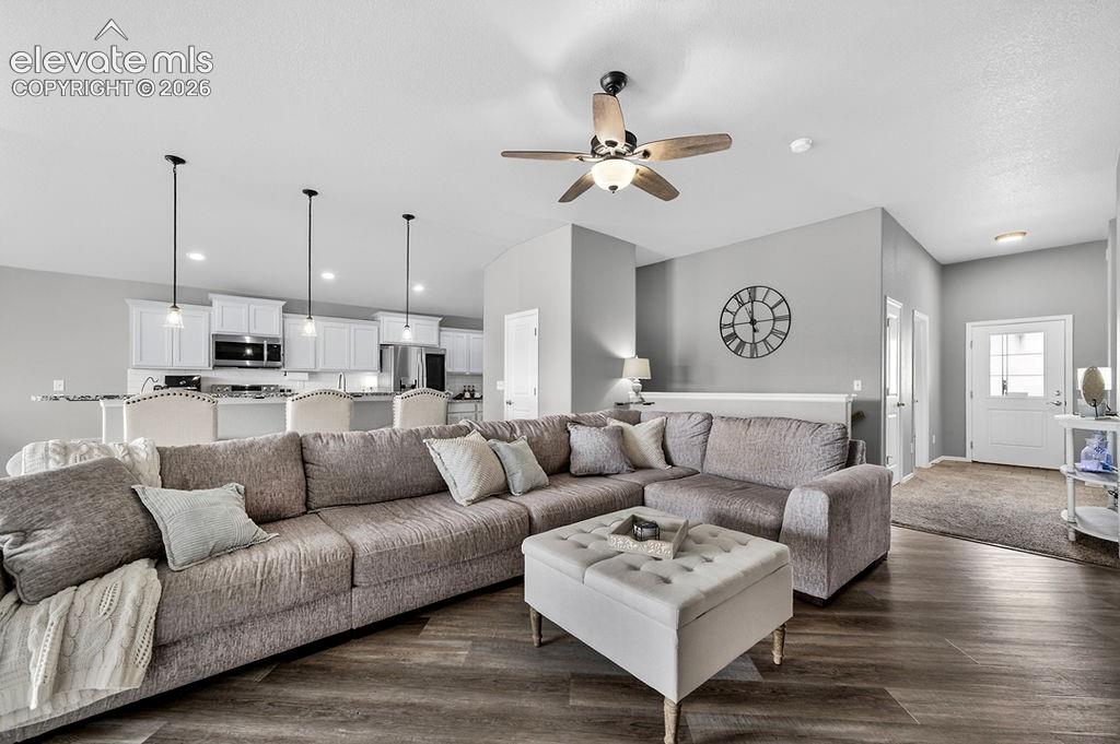 1255 N Platteville Boulevard