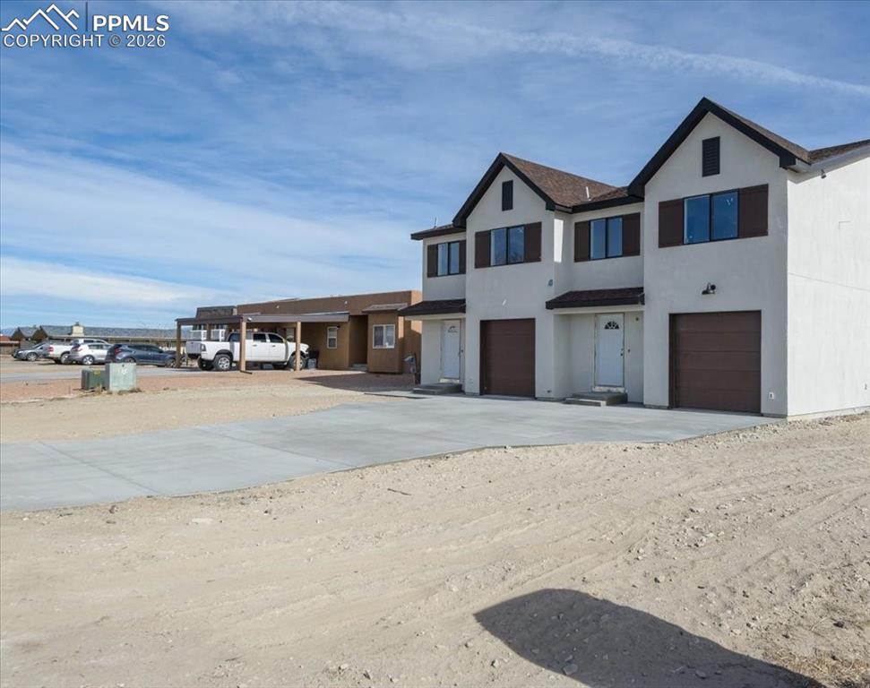 701 E Clarion Drive 703