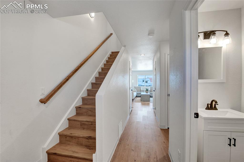 701 E Clarion Drive 703