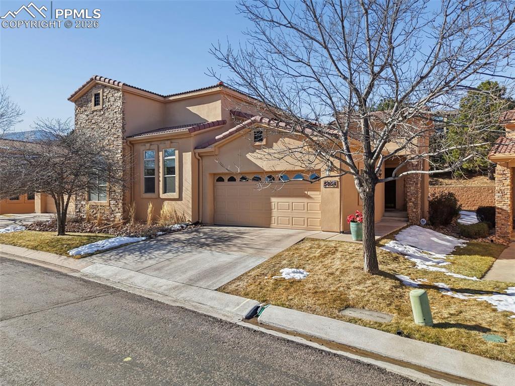 5864 Via Verona View