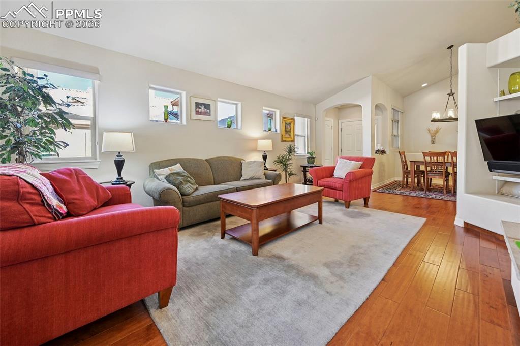 5864 Via Verona View