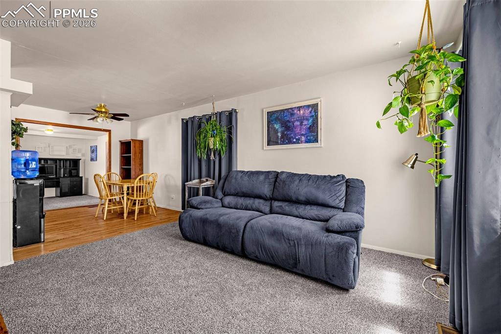 512 Cottonwood Drive