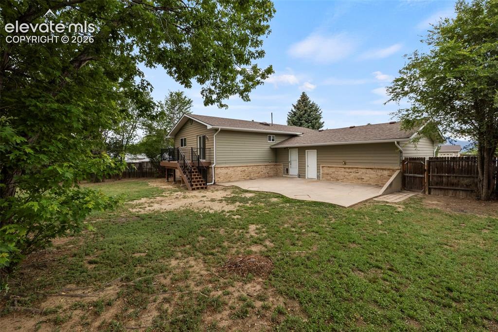 6635 Defoe Place