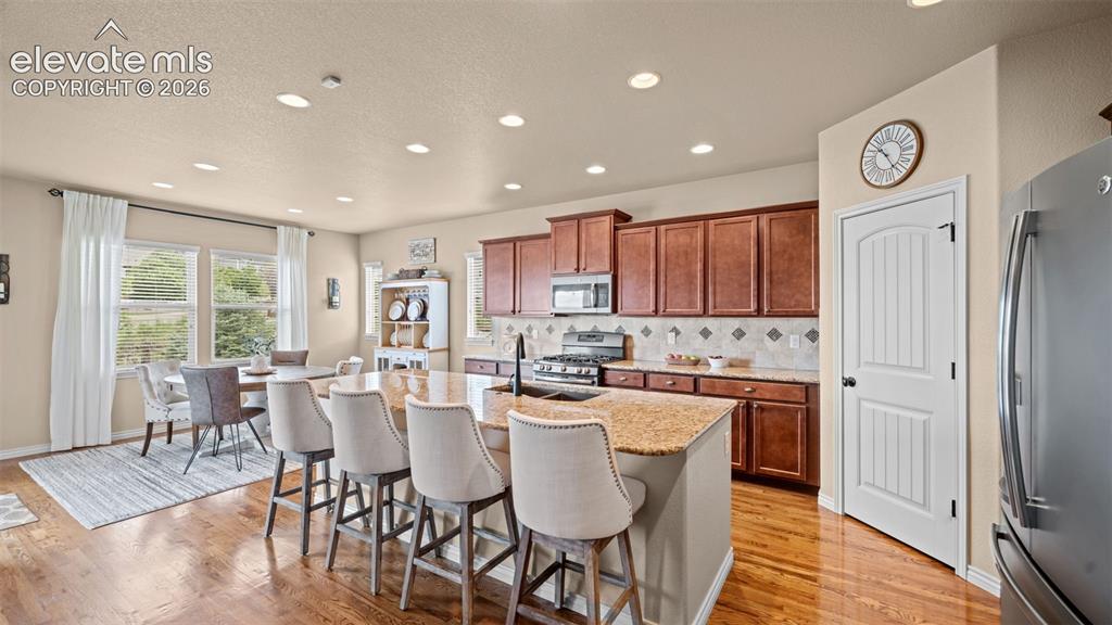 6591 Myrtle Creek Drive