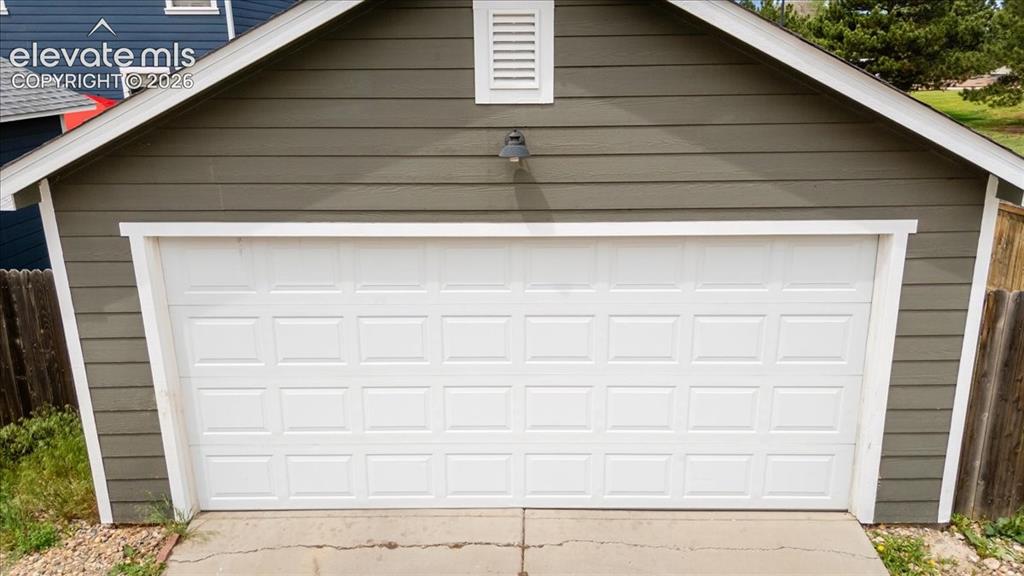 1313 Flycatcher Lane