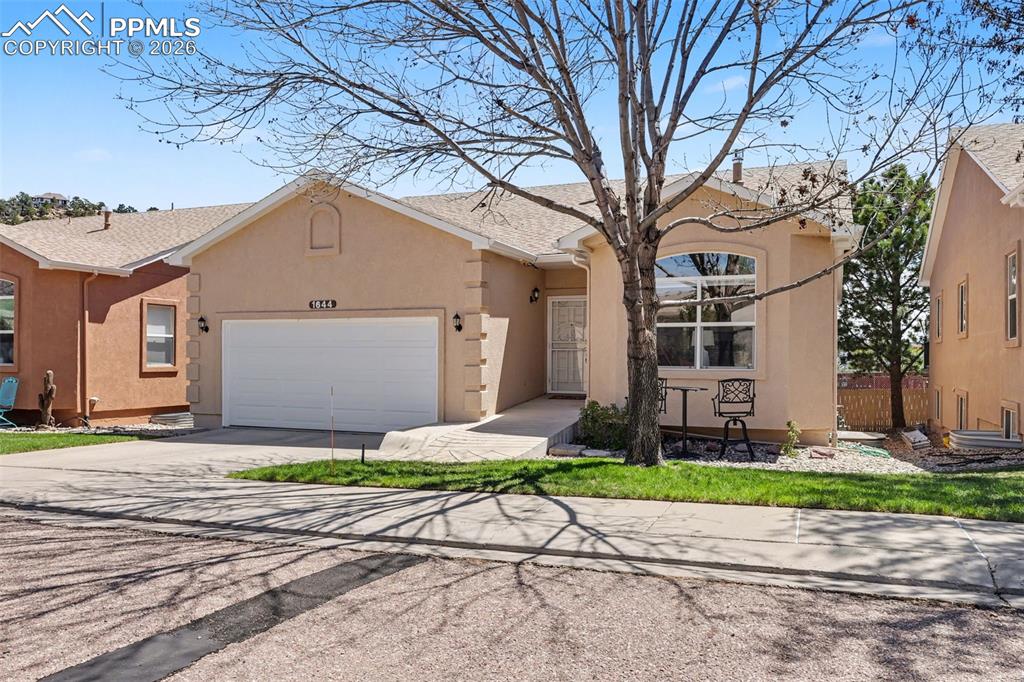 1644 Pinon Glen Circle