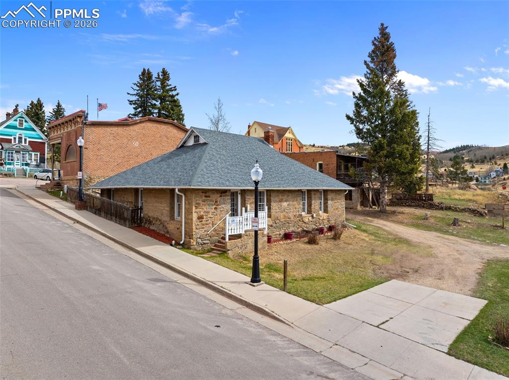 128 N Fourth Street