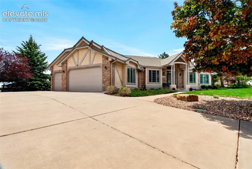 2745 Brogans Bluff Drive