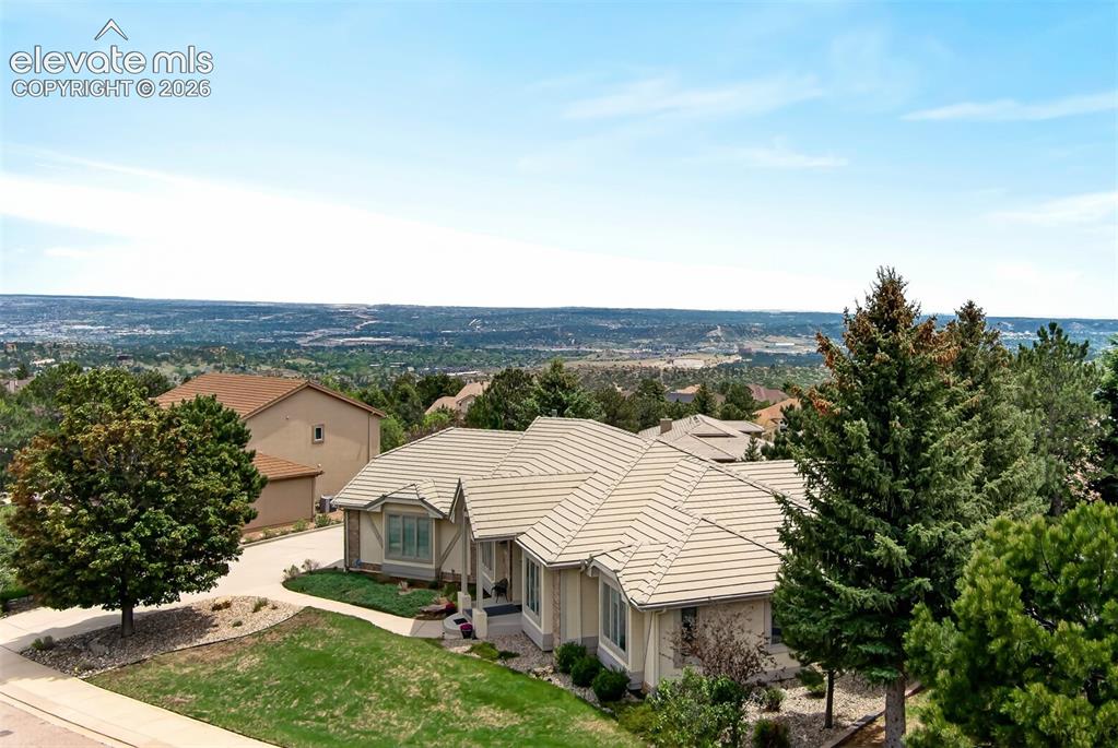 2745 Brogans Bluff Drive