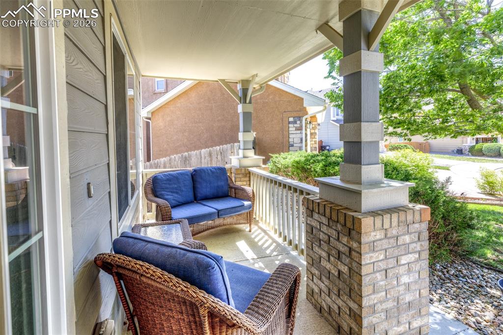 8307 Shadow Run Lane