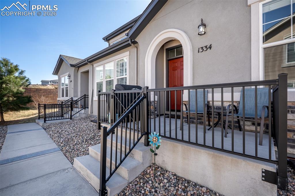 1334 Promontory Crest View