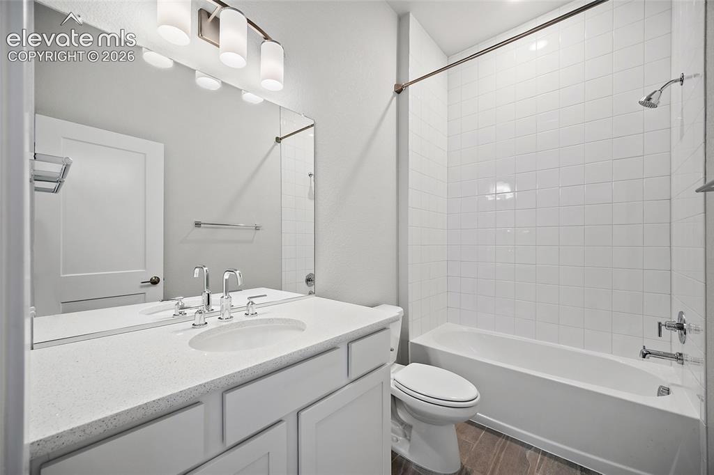 6950 Enclave Vista Loop