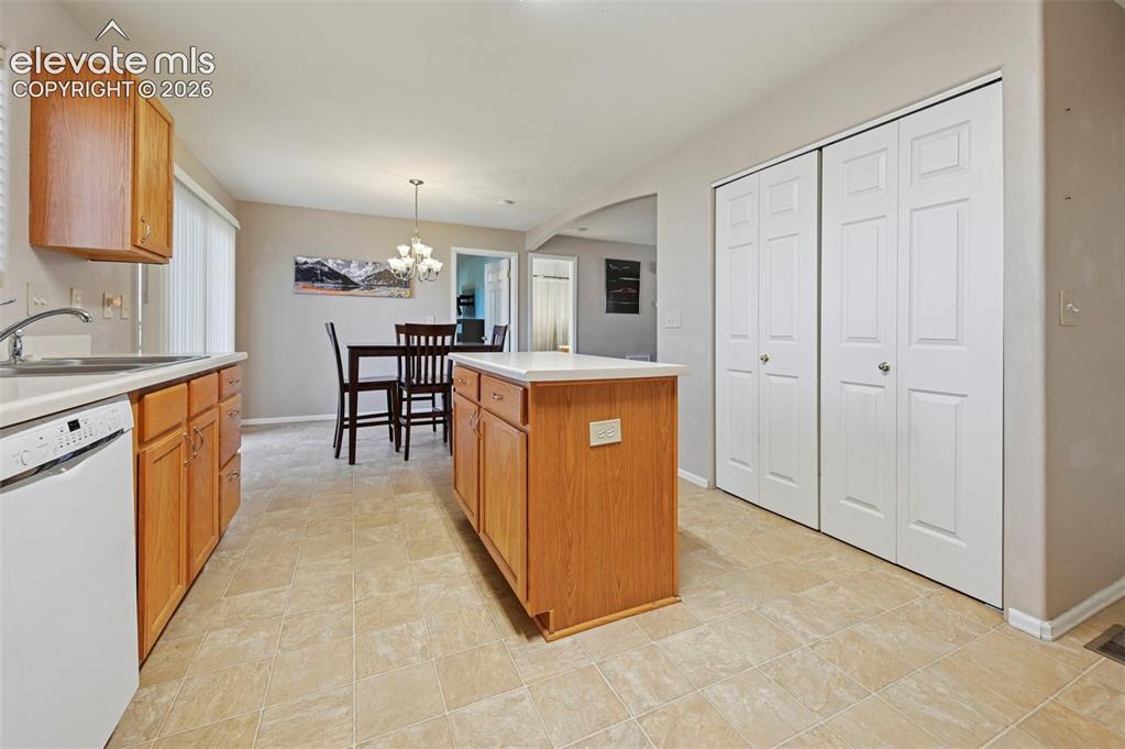 339 Ellers Grove