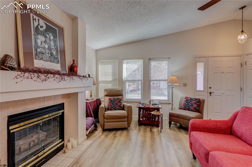 2580 Patriot Heights