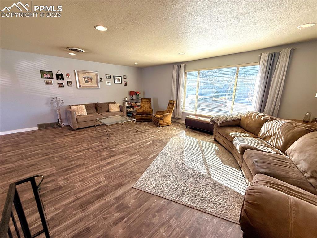 110 Encino Drive