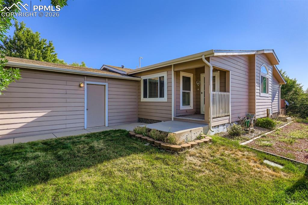 7711 Valley Quail Point