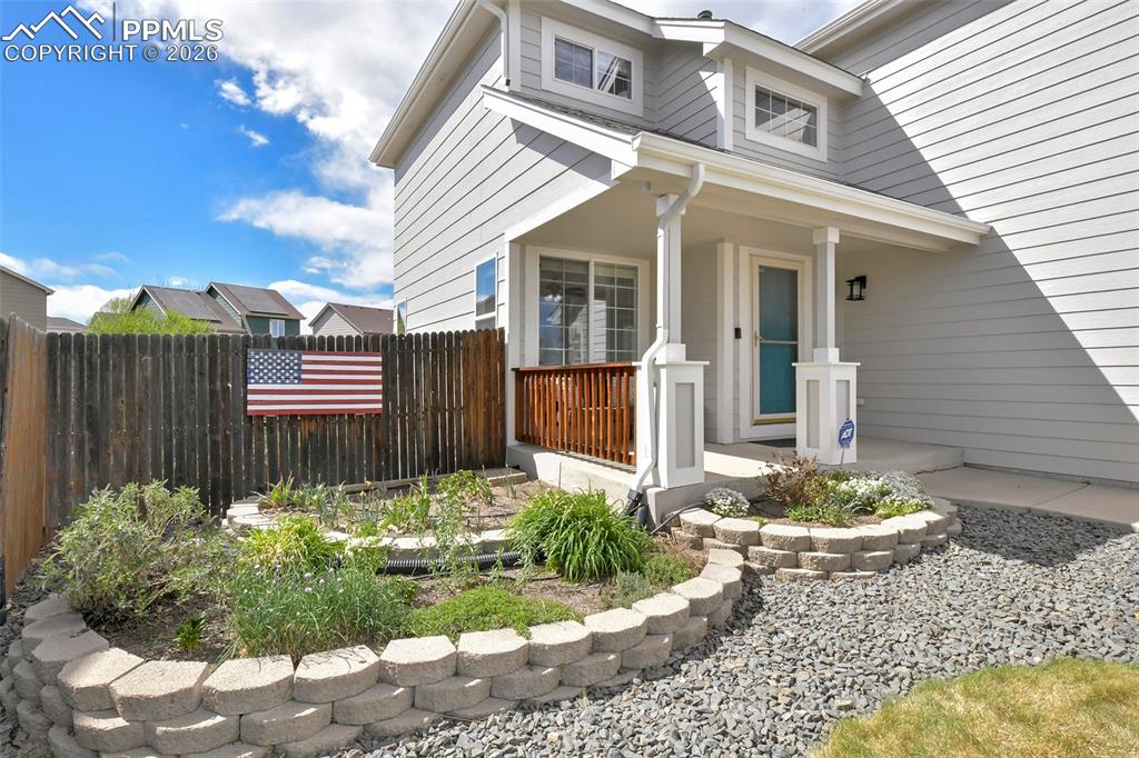 5226 Stone Fence Drive