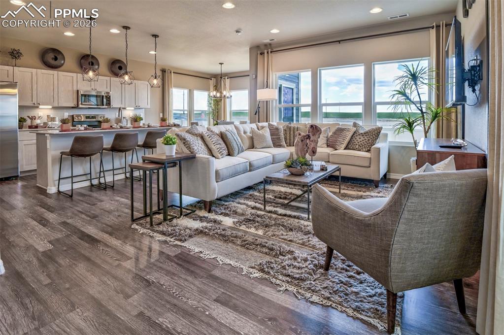 4998 Deer Haven View