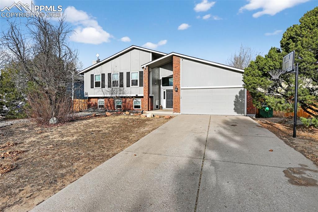 7630 Safari Circle