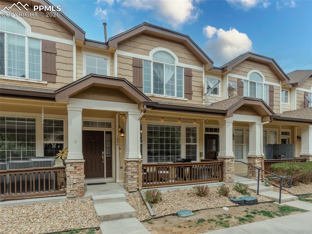 1424 Turnberry Drive