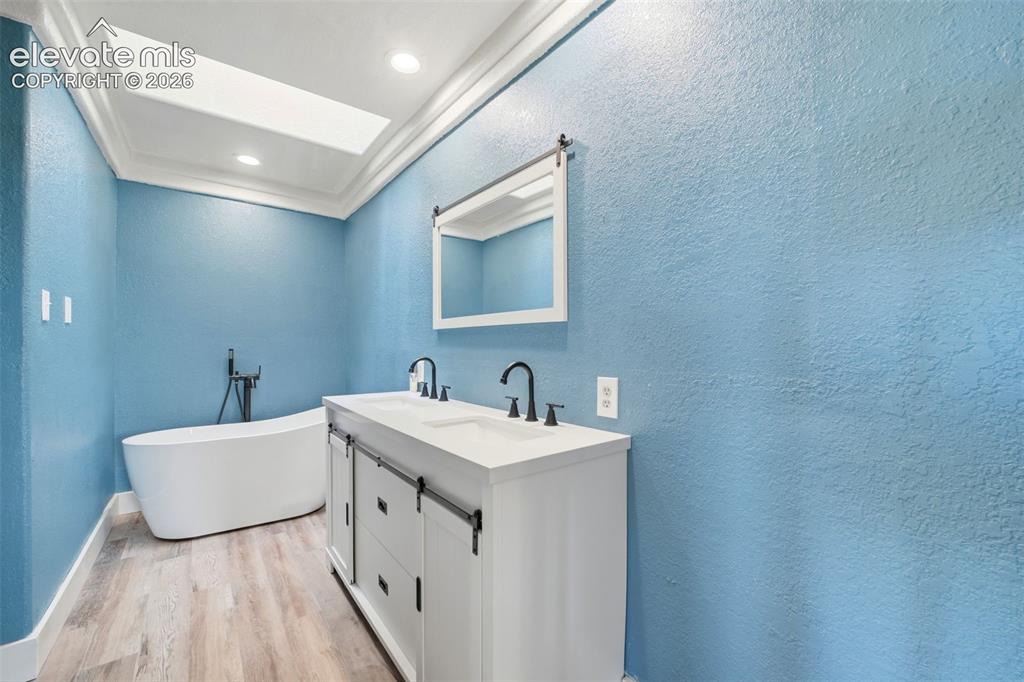 321 W Linden Avenue