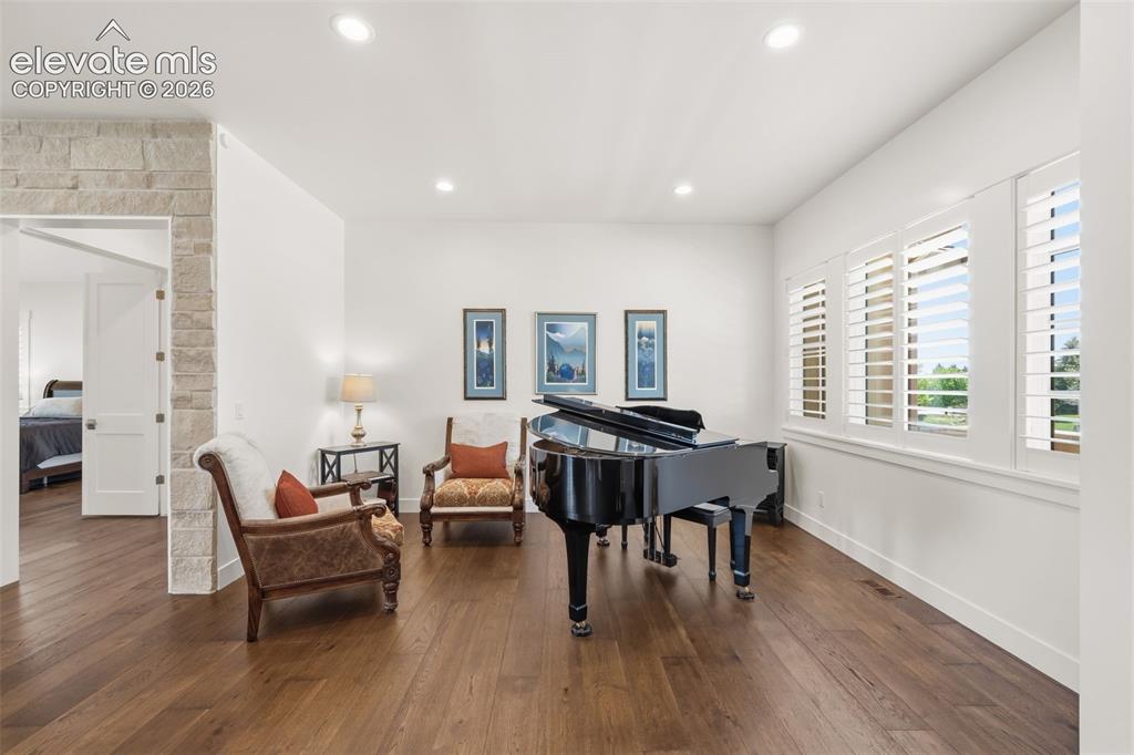 4135 Reserve Point