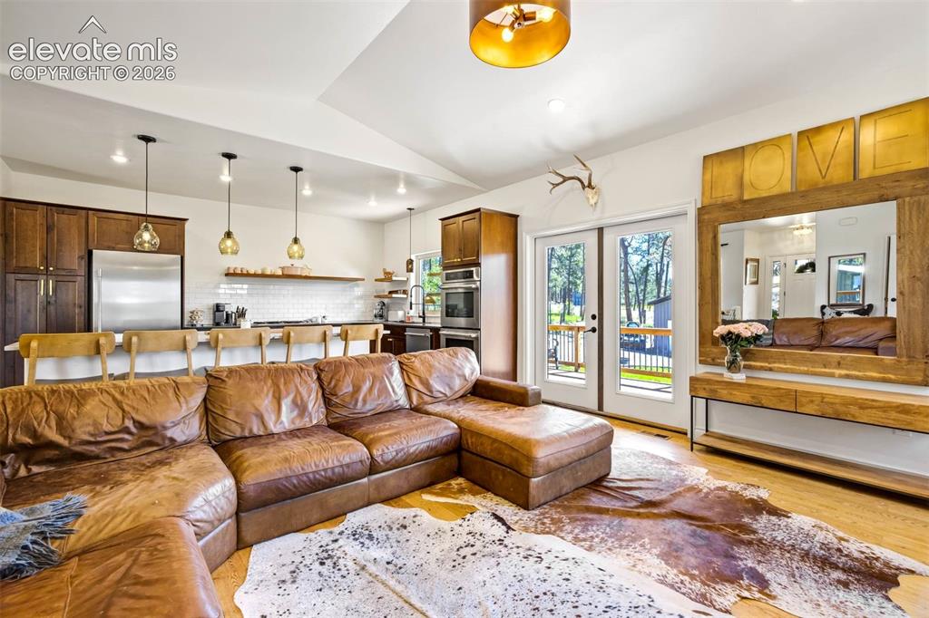 13415 Brentwood Drive