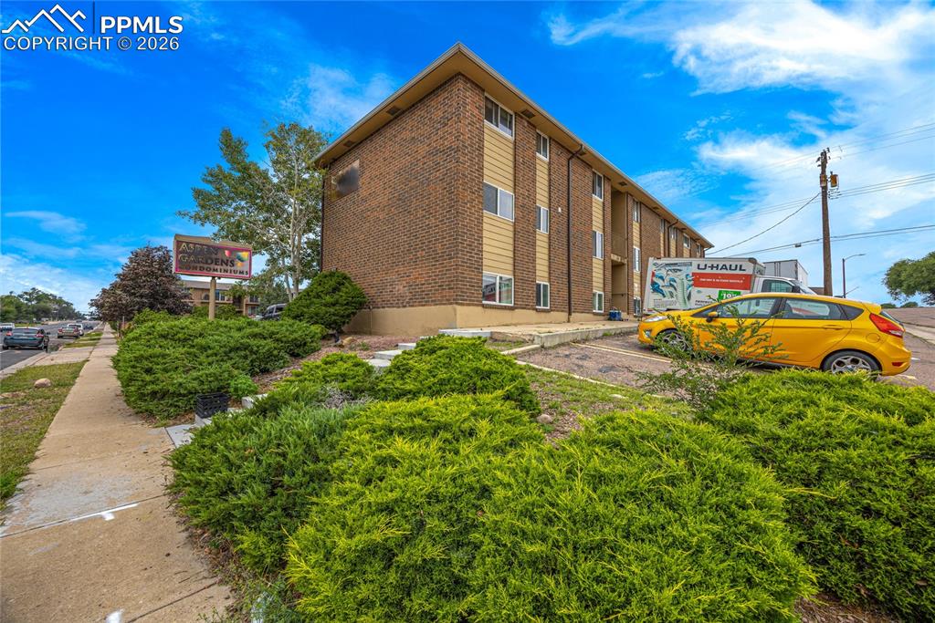 3020 E Bijou Street 1B