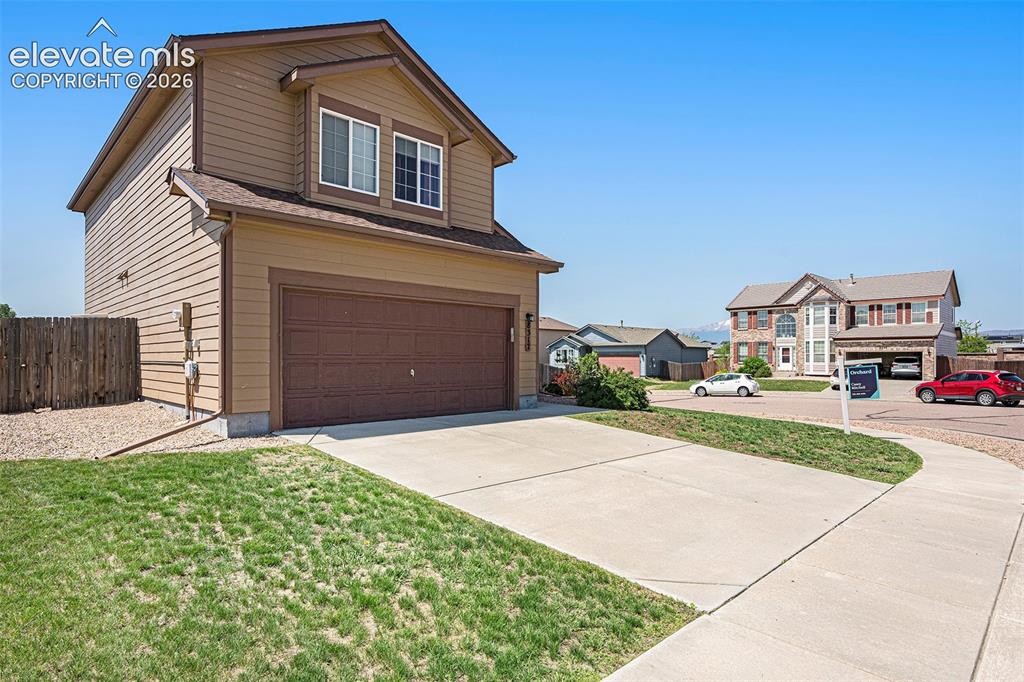 8317 Chasewood Loop