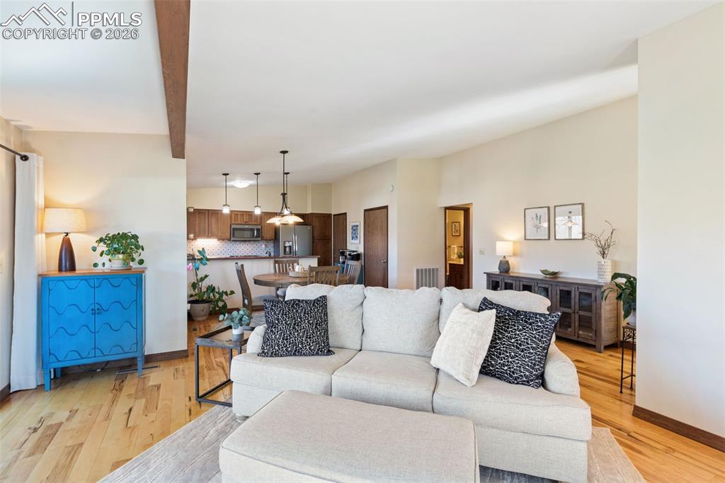 1142 Fontmore Road C