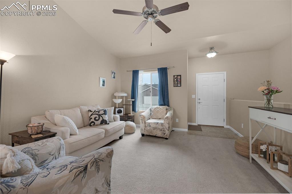 11558 Farnese Heights