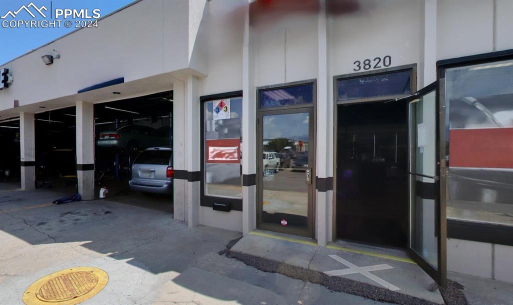 3820 E Pikes Peak Avenue