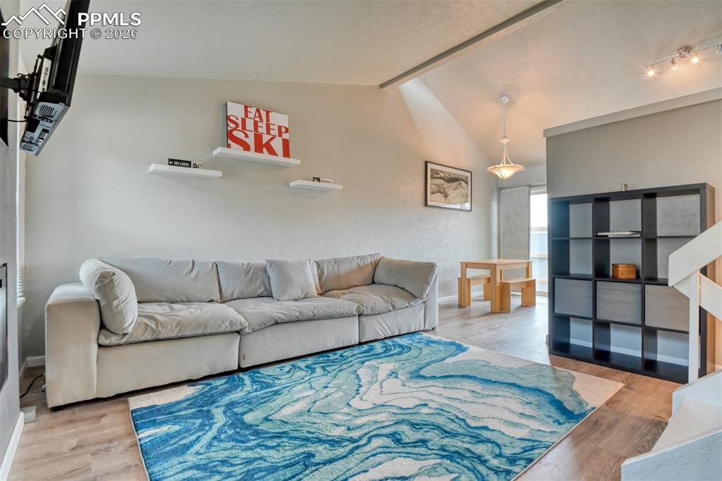 1420 Territory Trail