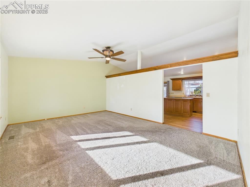 21 S Golfwood Drive