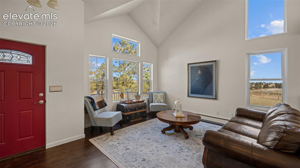 1724 Kiowa Trail