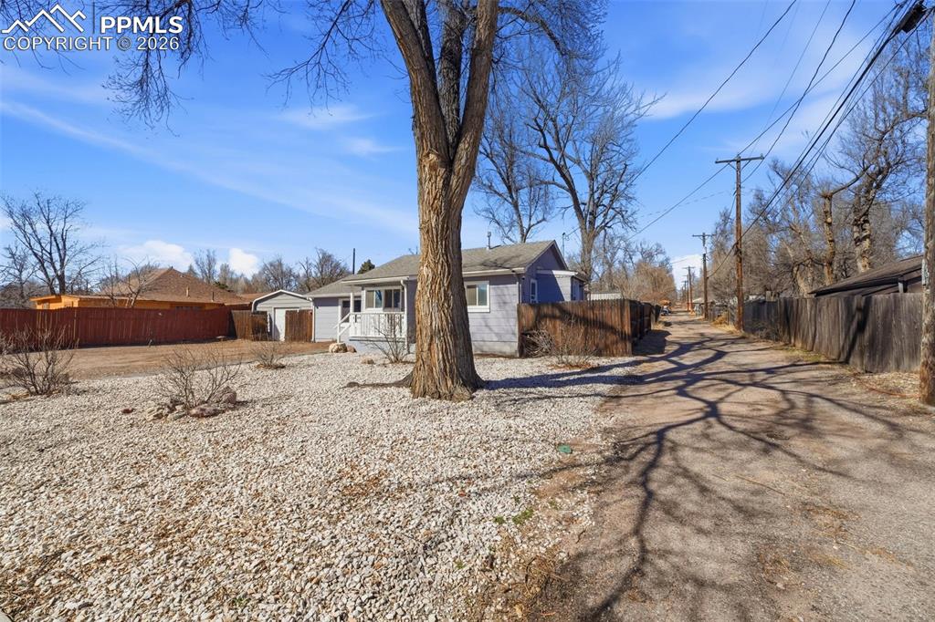 2314 E Monument Street