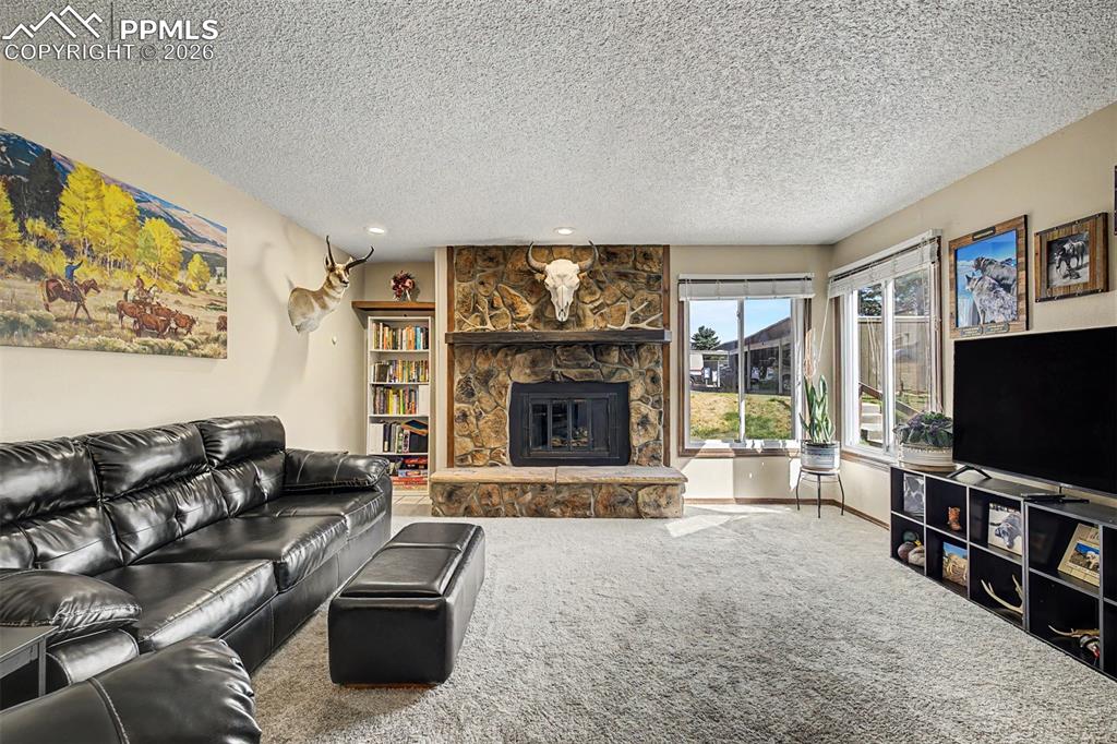 1140 Magic Lamp Way 3